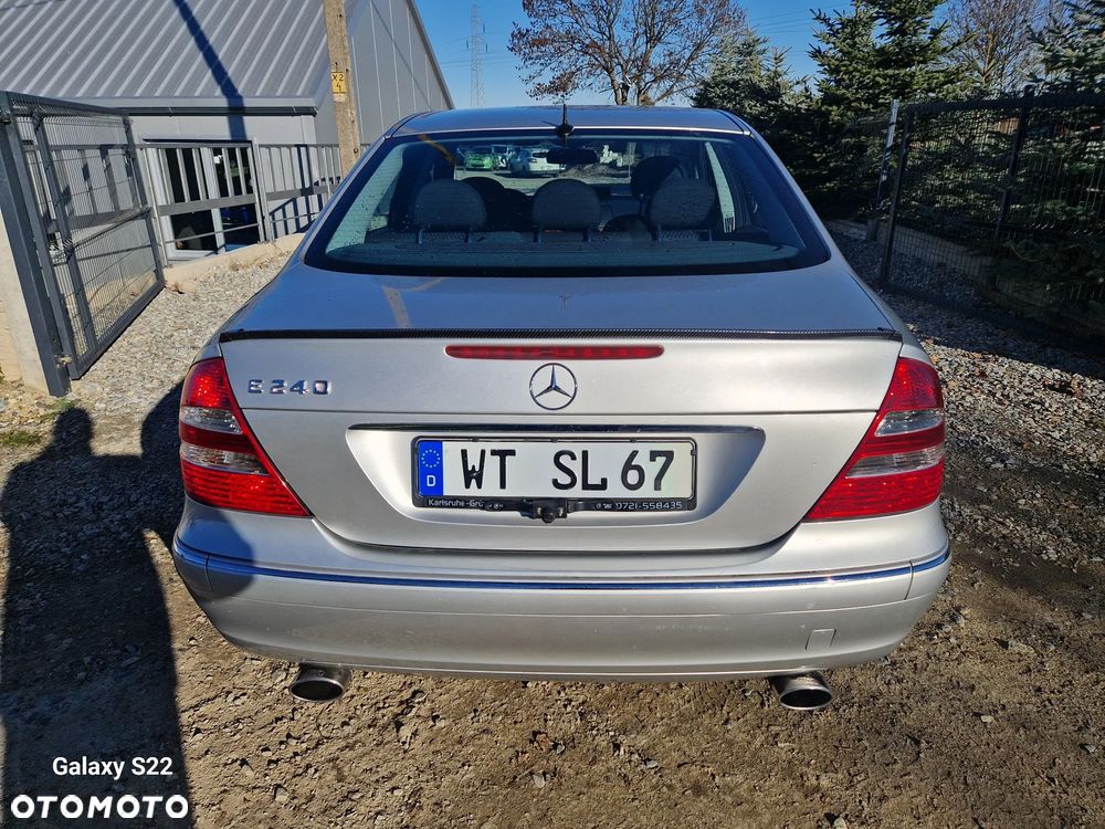 Mercedes-Benz Klasa E - 8