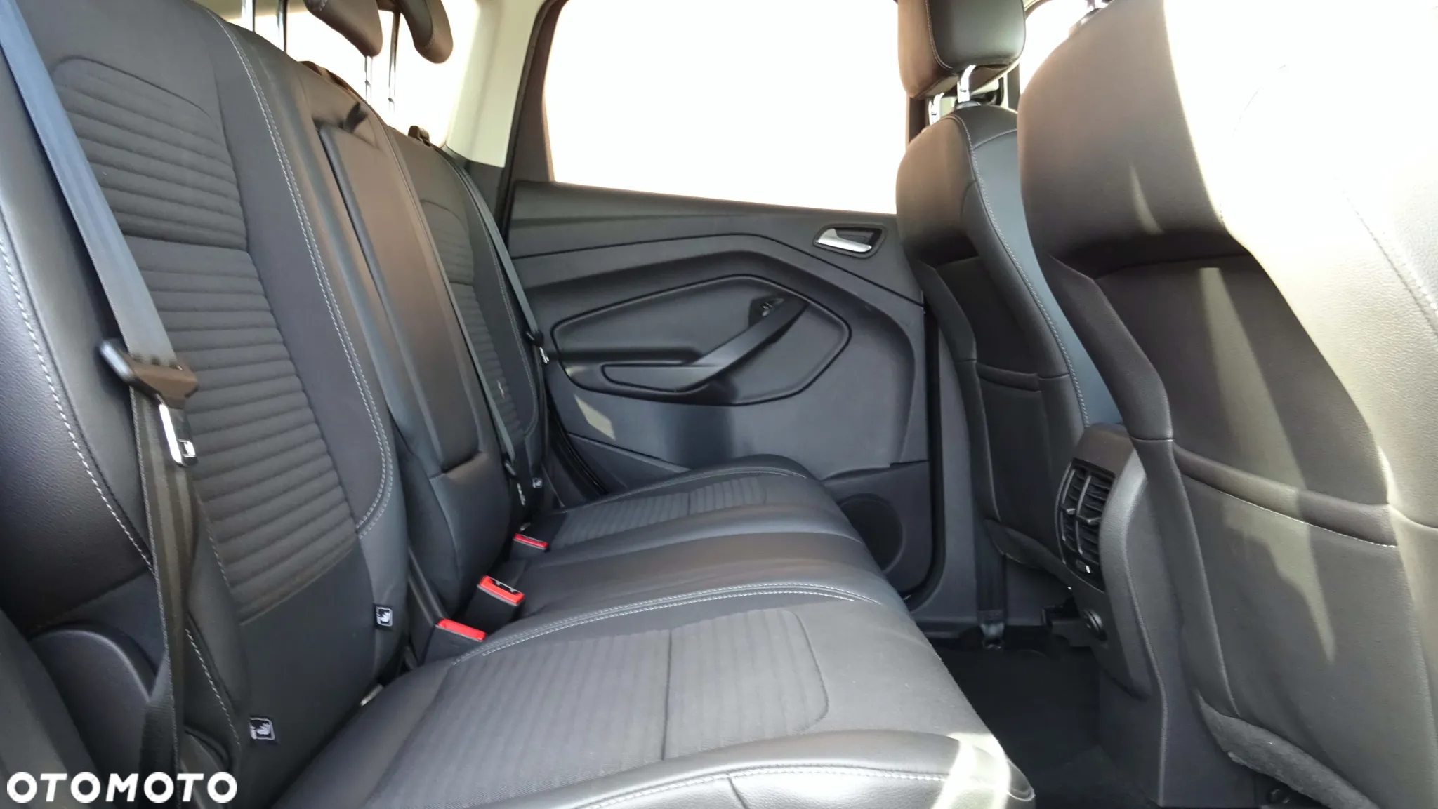 Ford Kuga - 6