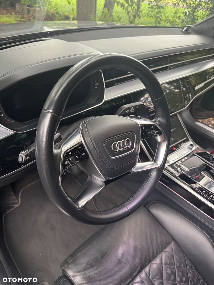 Audi A8 - 14