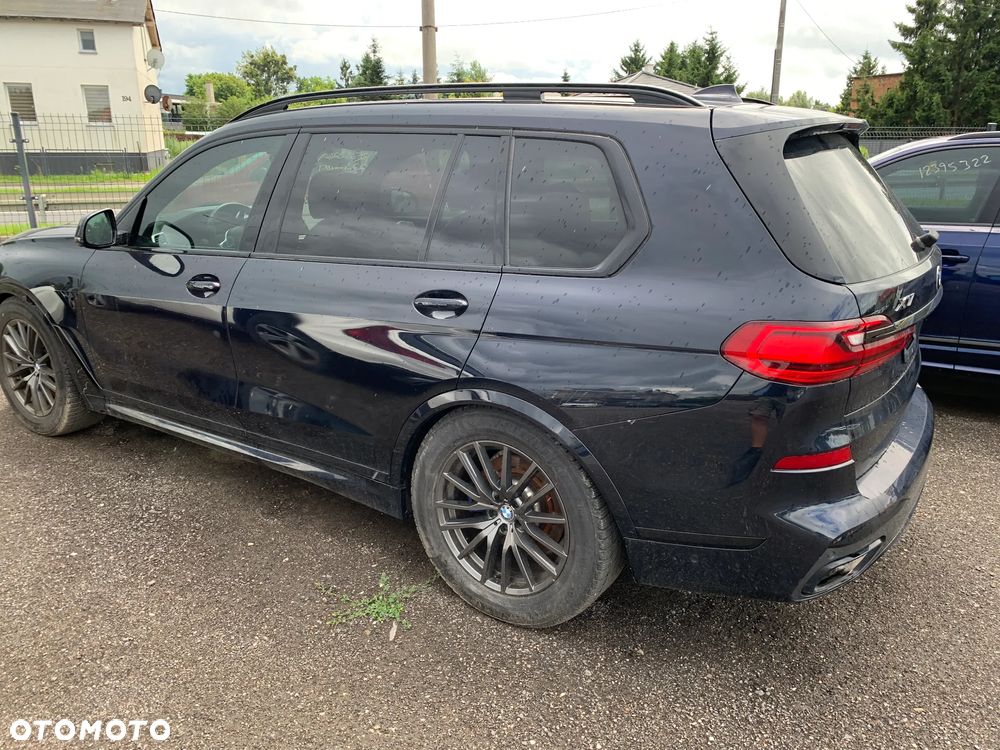 BMW X7 - 3