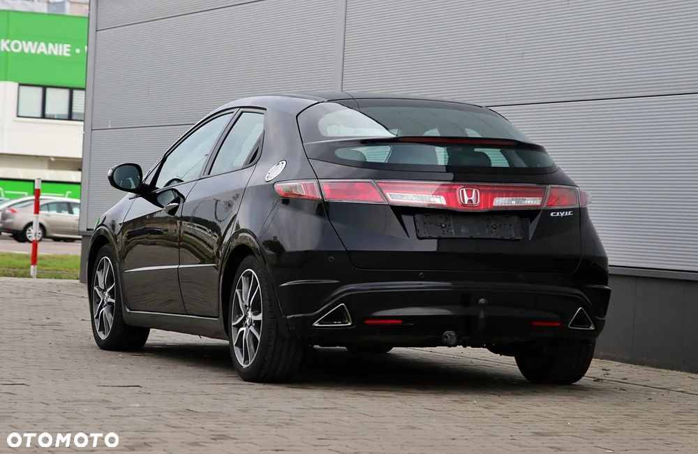 Honda Civic 1.8 GT Special Edition - 6