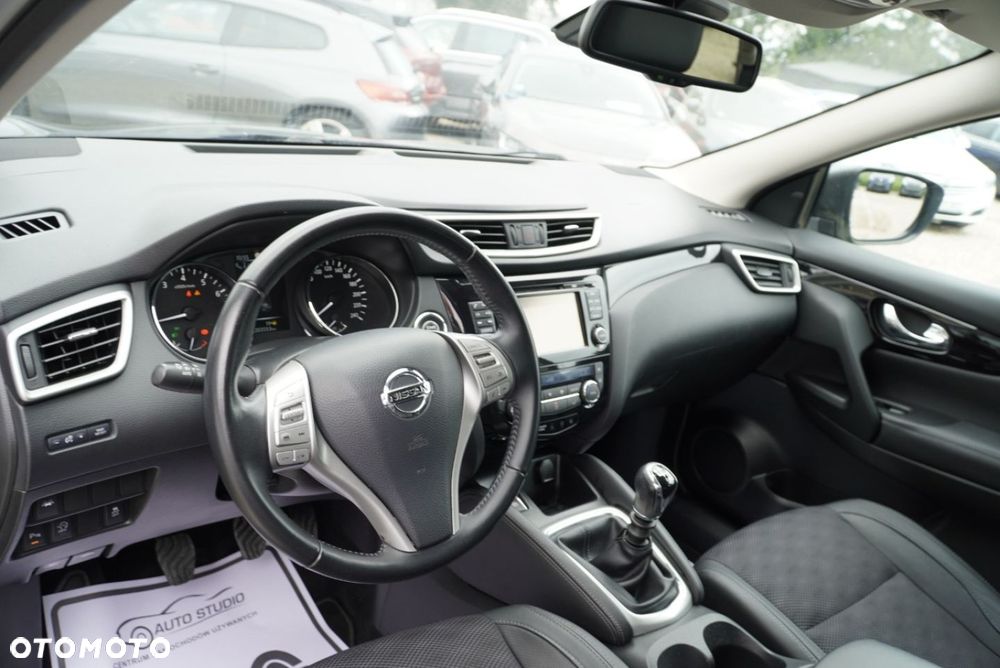 Nissan Qashqai 1.2 DIG-T Tekna EU6 - 12