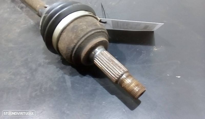 Transmissão Dto Nissan Micra Iii (K12) - 2