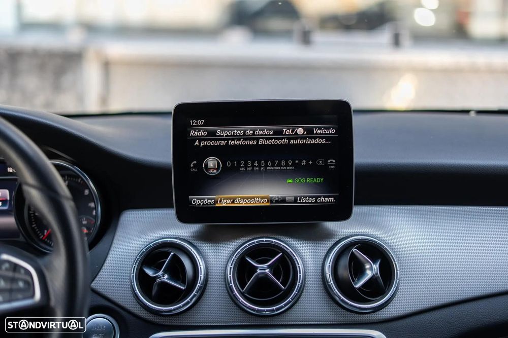 Mercedes-Benz CLA 180 d Urban - 24