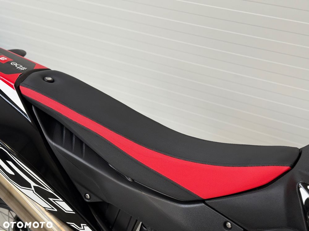 Aprilia SX - 17