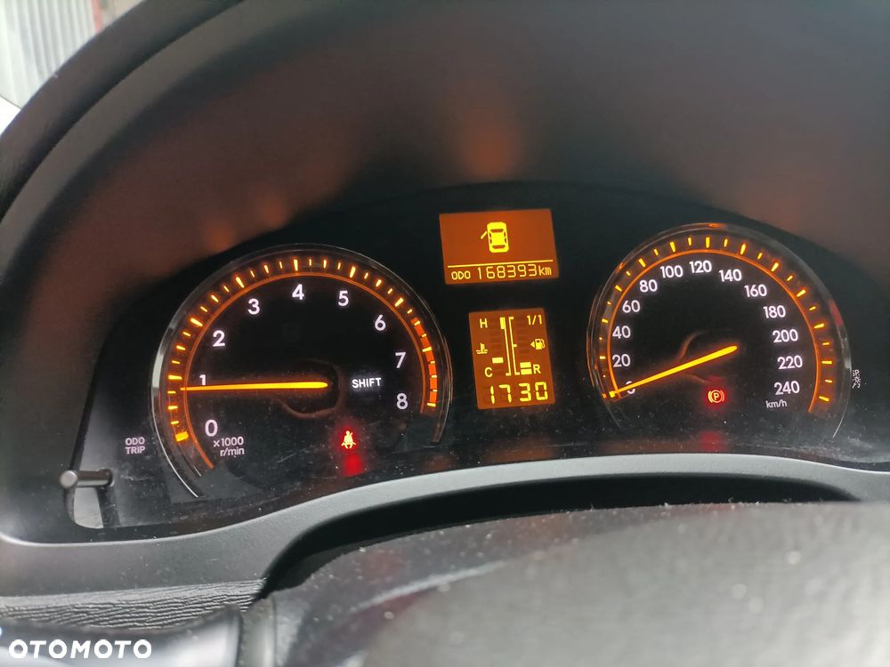 Toyota Avensis 1.8 Sol plus - 8