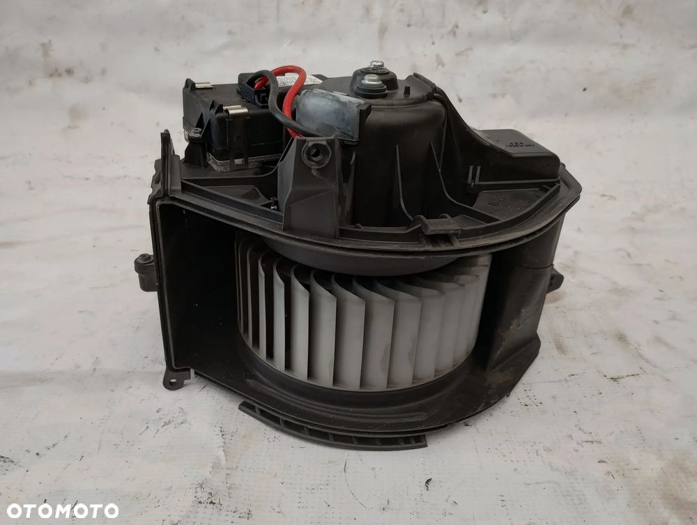 Audi A6 C6 Wentylator  Dmuchawa Nawiewu - 3