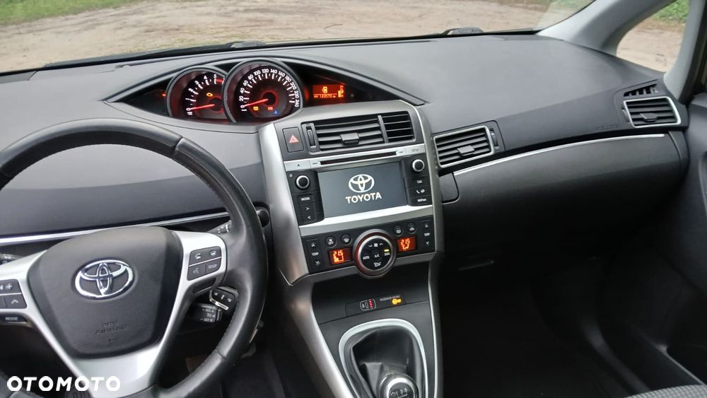 Toyota Verso 1.6 D-4D 5-Sitzer Start/Stop Life - 6