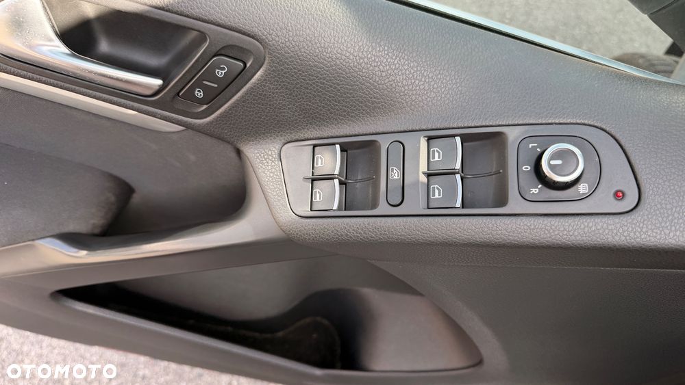 Volkswagen Tiguan - 15