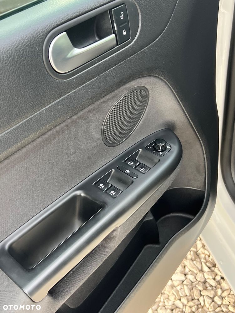 Volkswagen Golf Plus 1.4 TSI Team - 15