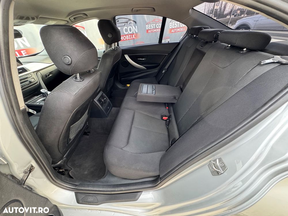 BMW Seria 3 318d - 8