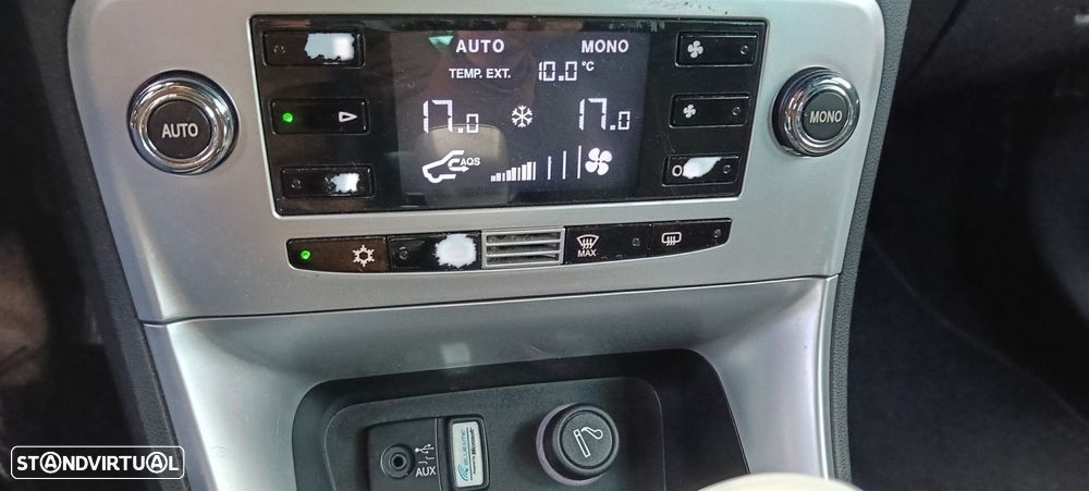 Lancia Delta 1.6 M-Jet Platino - 9