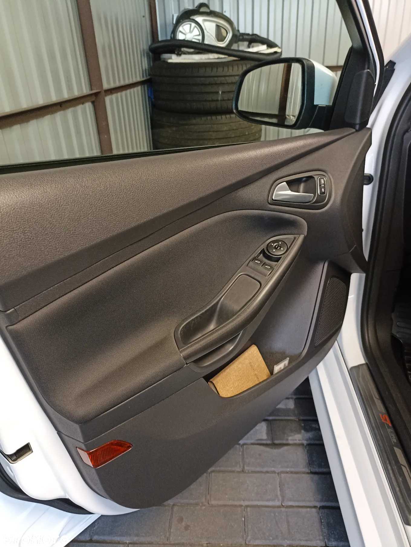 Ford Focus 1.5 TDCi ST-Line - 12