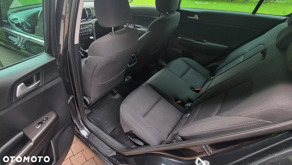 Kia Sportage 1.6 GDI Black Edition 2WD - 13
