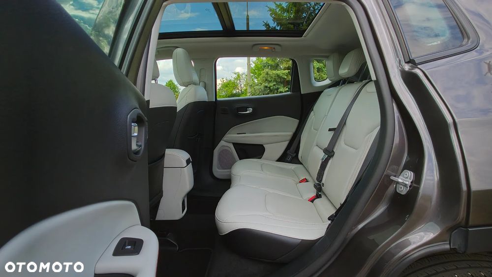 Jeep Compass 2.0 MultiJet Active Drive Limited - 30
