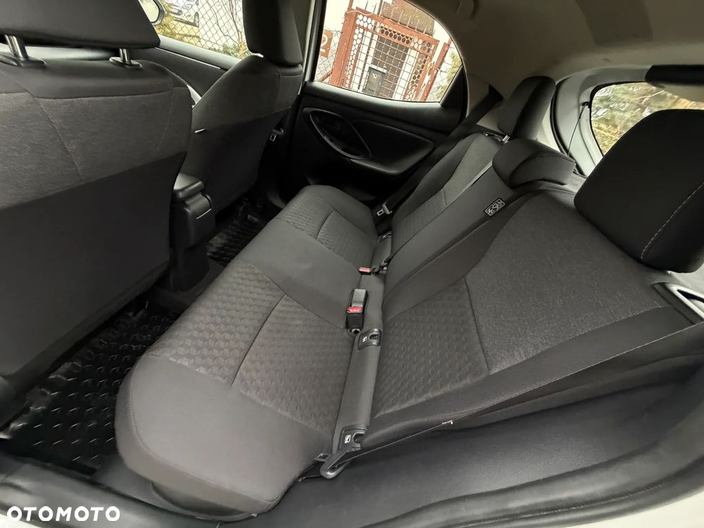 Toyota Yaris Hybrid 1.5 Comfort - 33