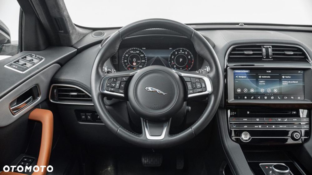 Jaguar F-Pace 2.0 i4P AWD 300 Sport - 8