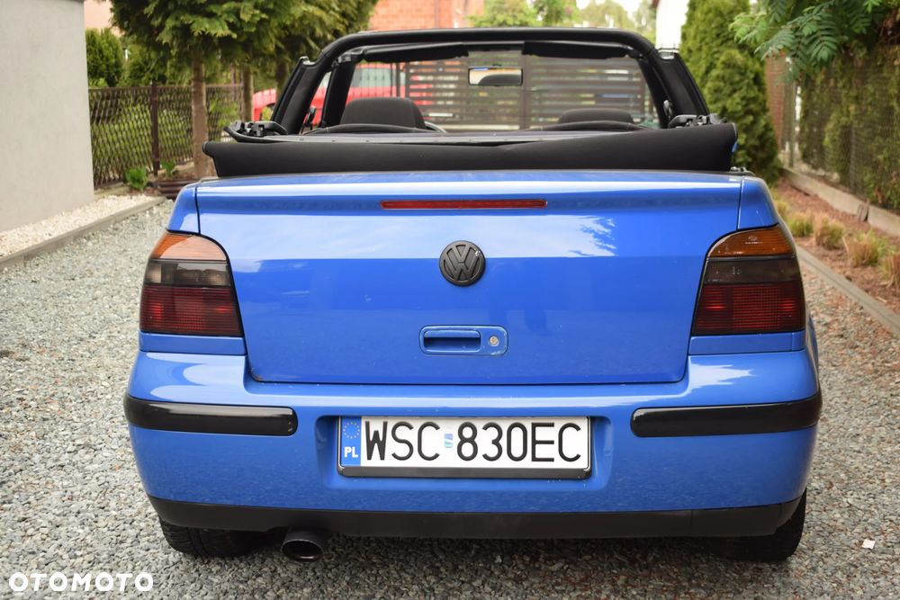 Volkswagen Golf 1.6 Comfortline - 20