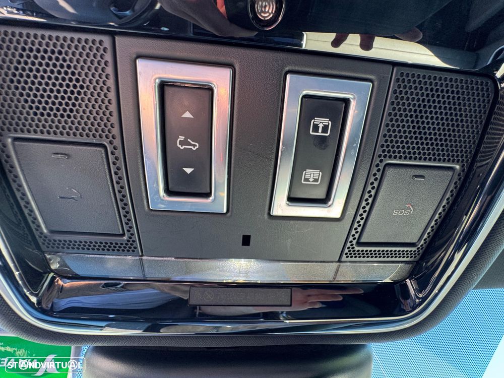 Land Rover Range Rover Velar 2.0d R-Dynamic - 12