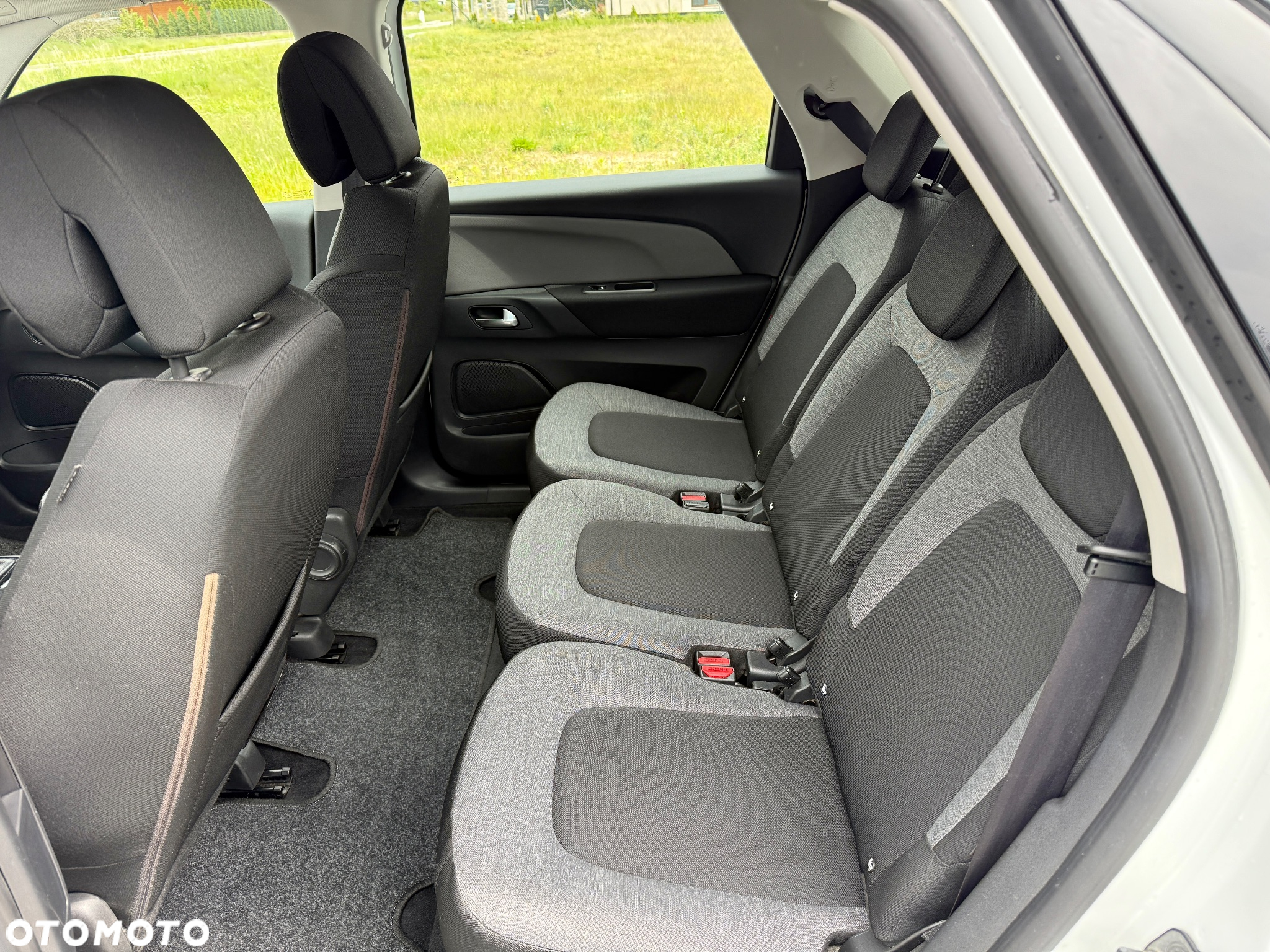 Citroën C4 Picasso - 10