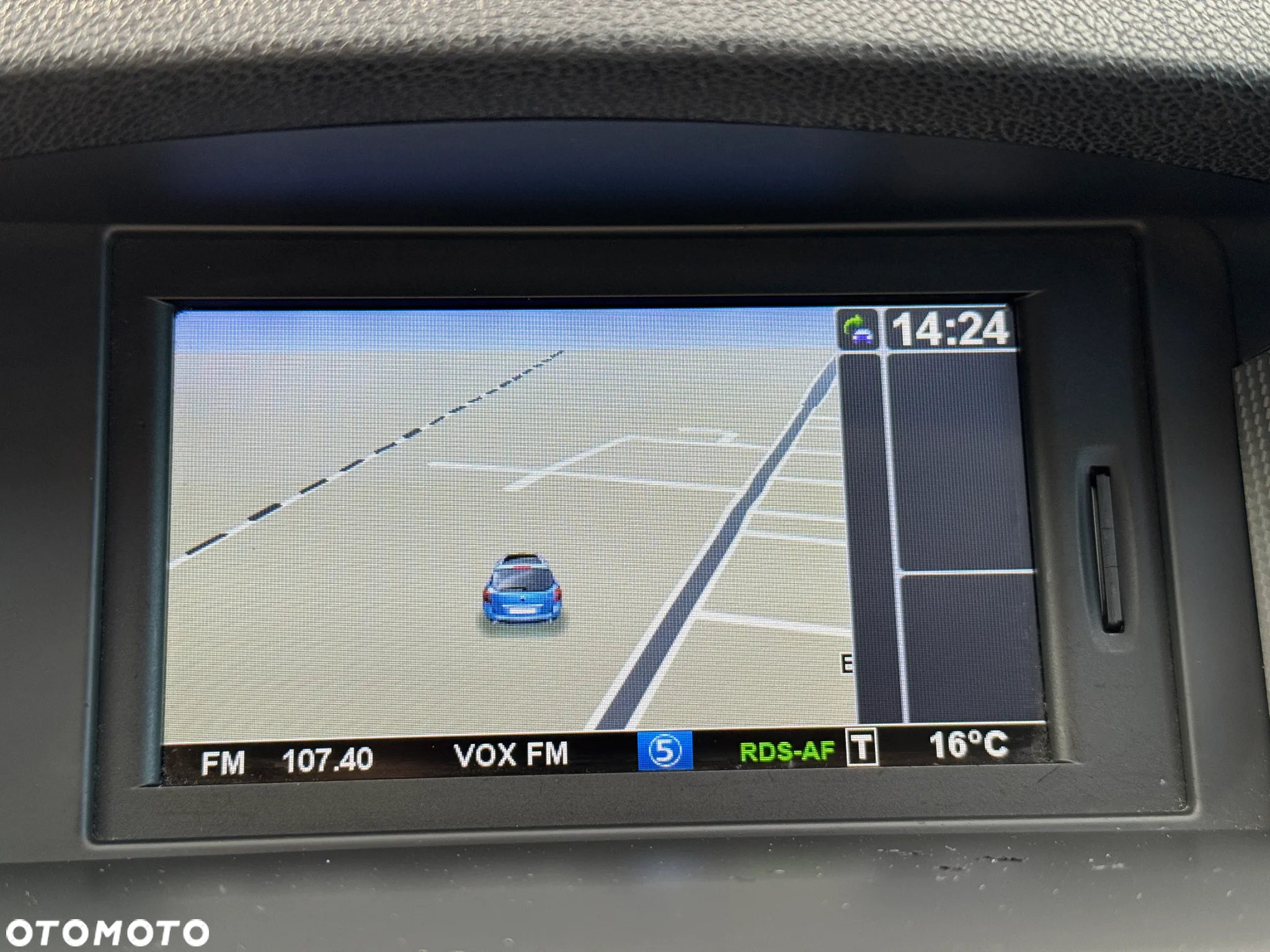 Renault Laguna 2.0 dCi Initiale ESM - 40