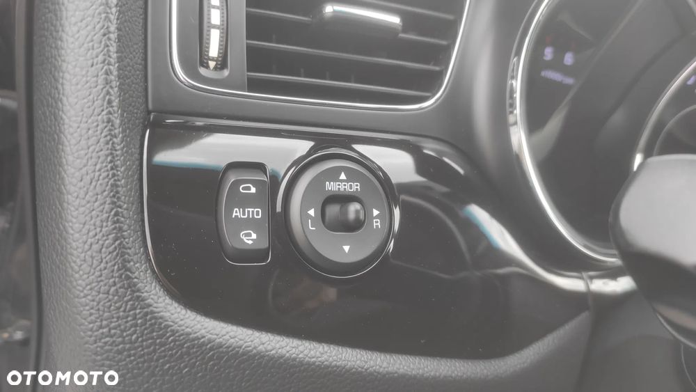 Kia Ceed 1.6 CRDi XL - 23