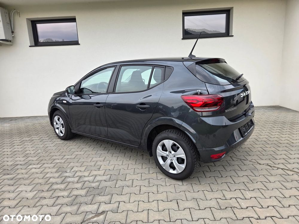 Dacia Sandero - 17