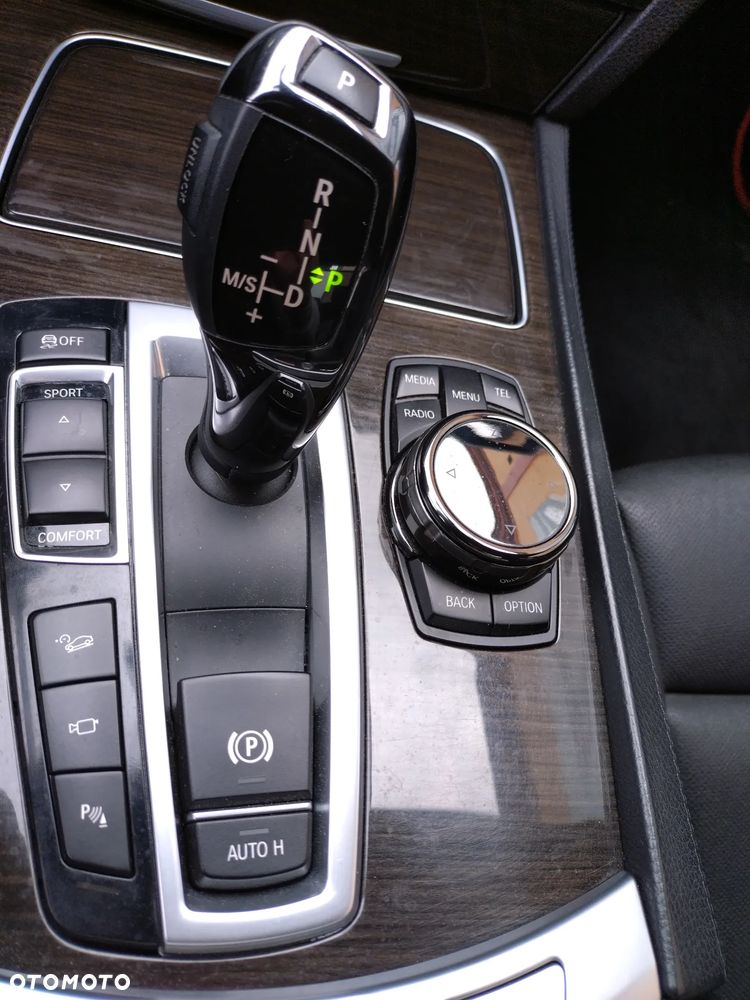 BMW Seria 7 730d xDrive - 18