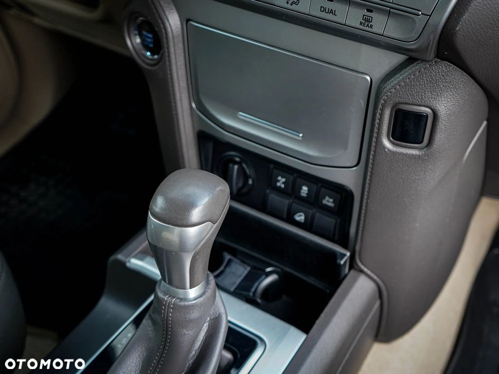 Toyota Land Cruiser LC 2.8 D-4D Prado - 14