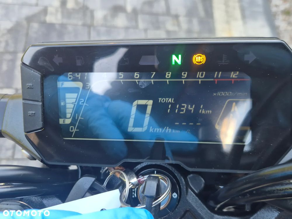 Honda CB - 9