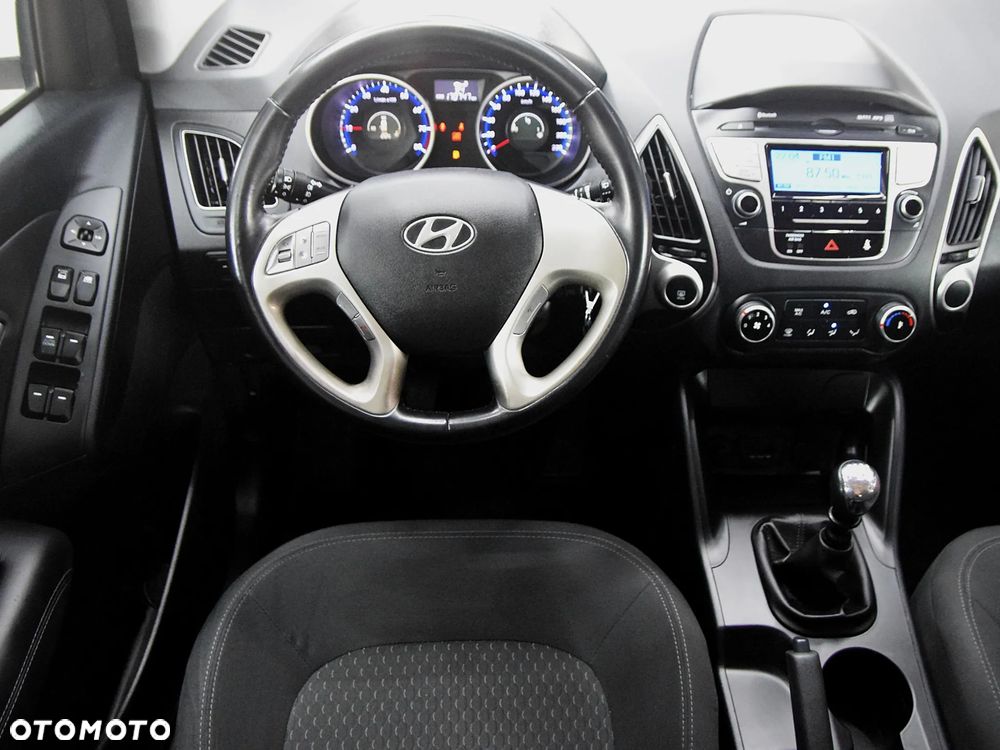 Hyundai ix35 - 22