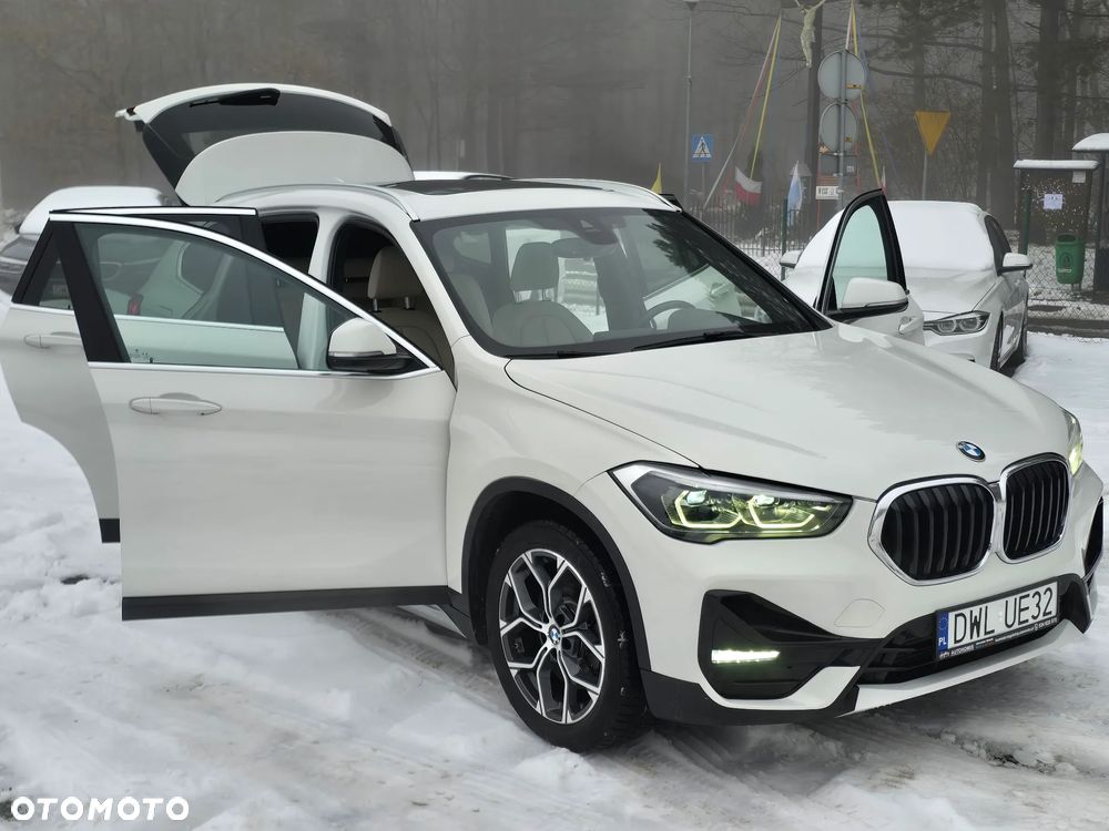 BMW X1 xDrive25i xLine sport - 31