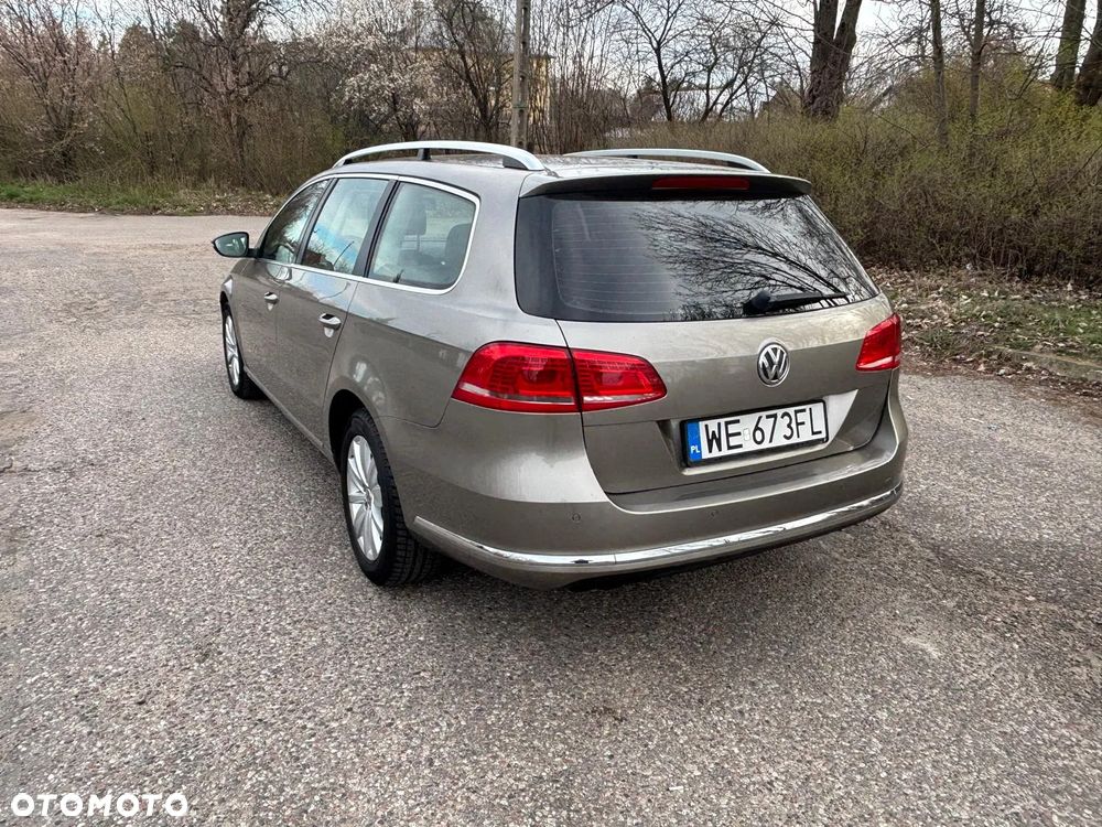 Volkswagen Passat 2.0 TDI Highline DSG - 10