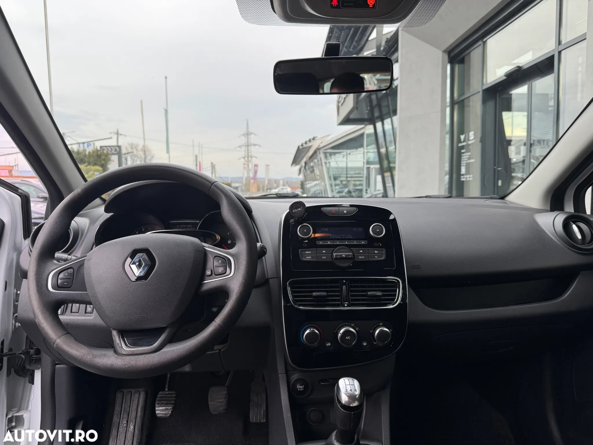 Renault Clio IV TCe Zen - 14