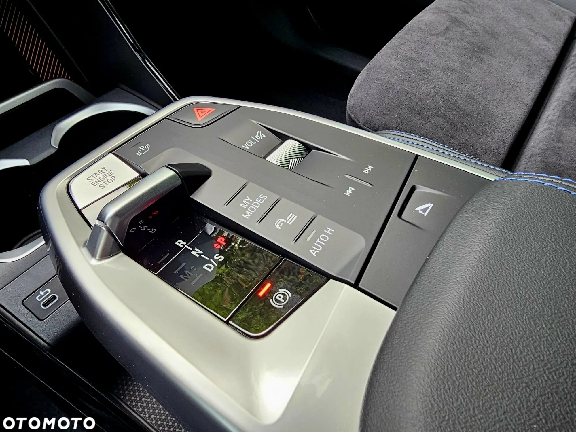 BMW X1 sDrive20i mHEV - 27