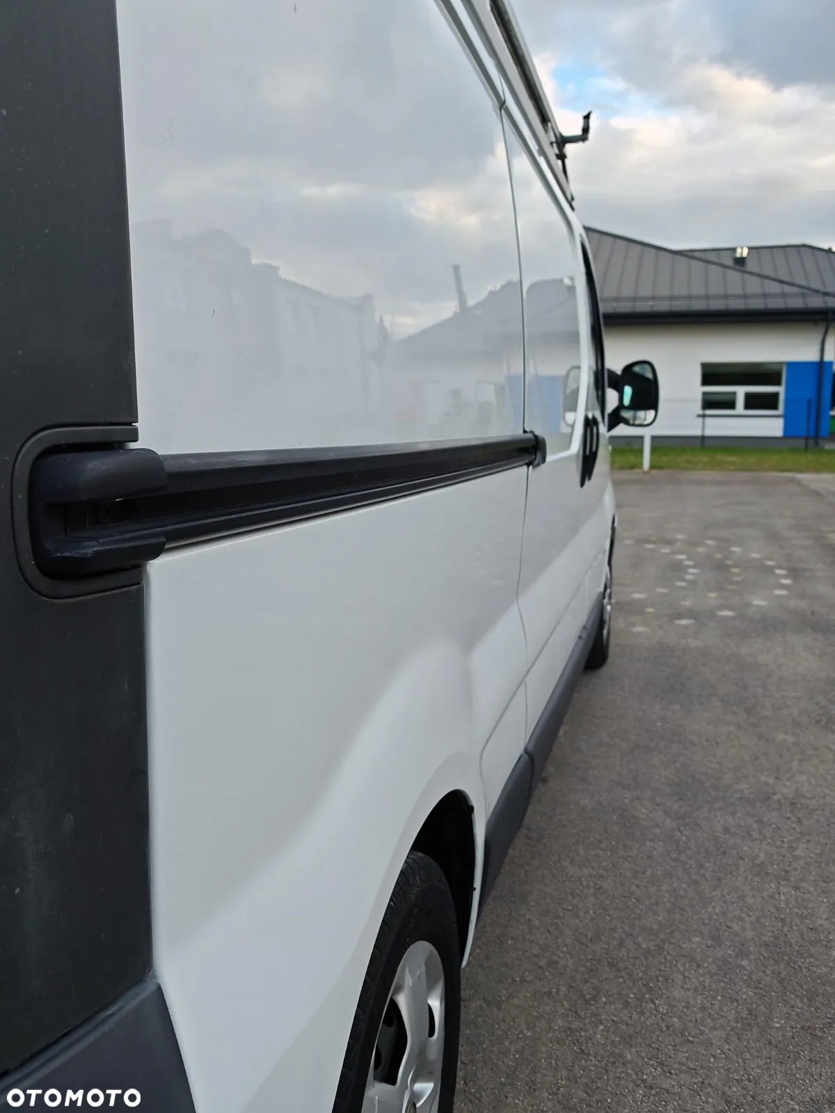 Opel Vivaro - 5