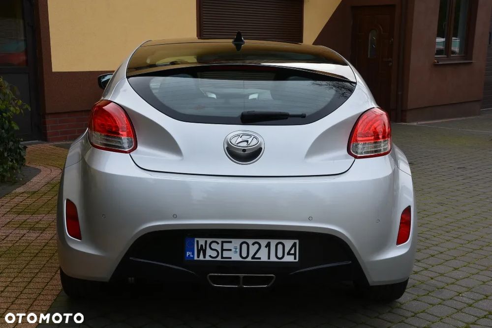 Hyundai Veloster 1.6 GDI Premium - 19