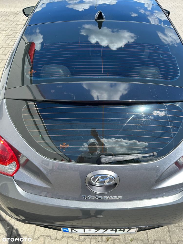 Hyundai Veloster 1.6 GDI Comfort - 9