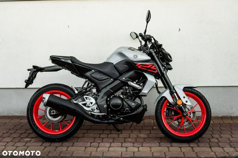 Yamaha MT - 3