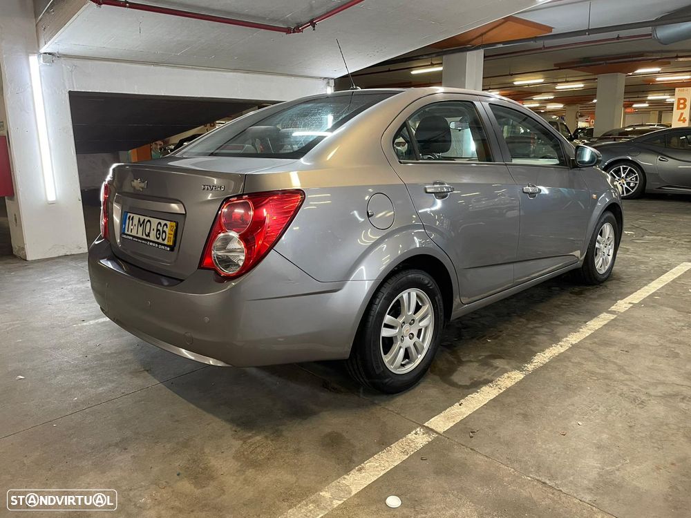 Chevrolet Aveo 1.2 LT - 5