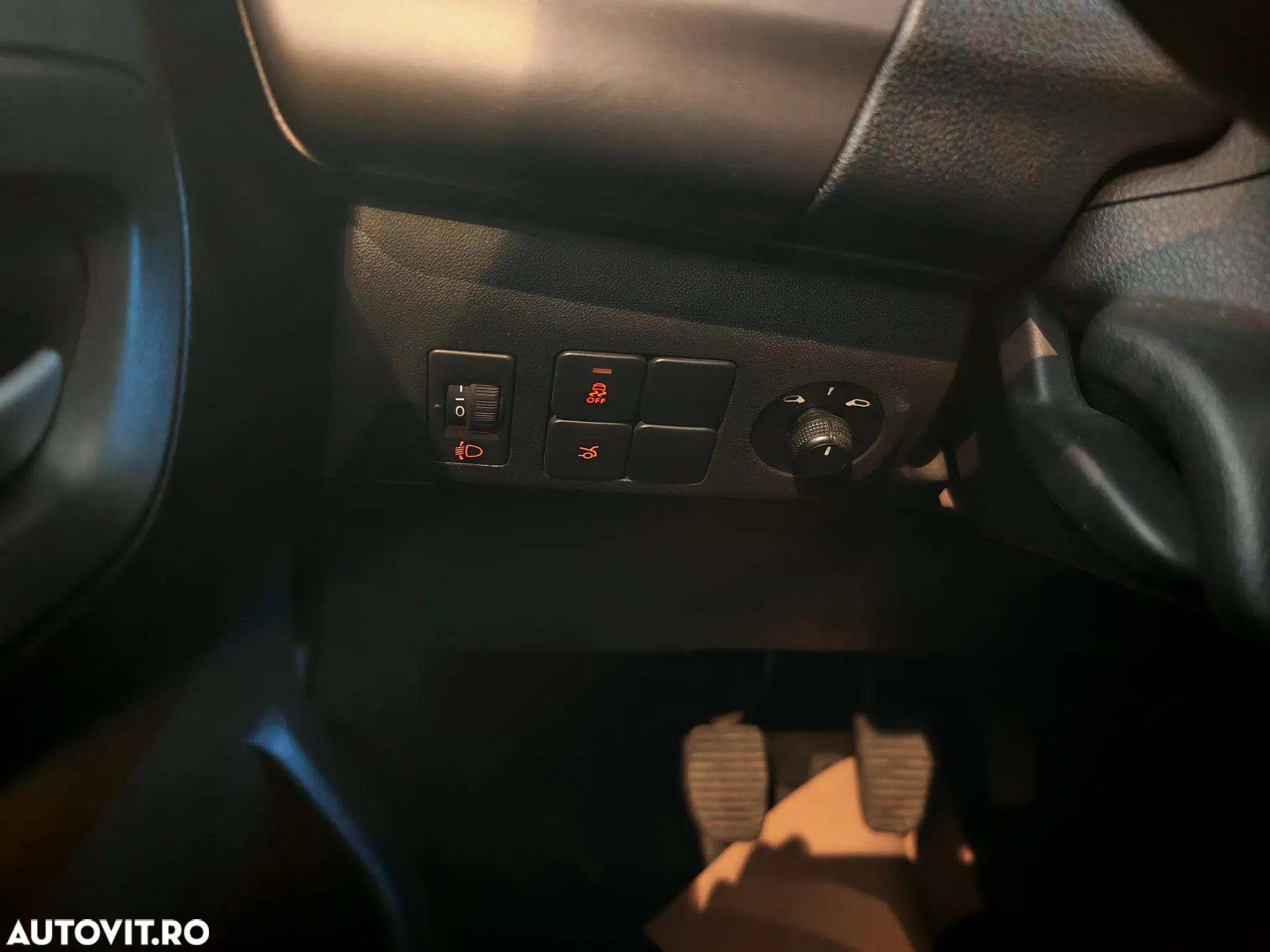 Peugeot 301 1.2 PureTech Active - 8