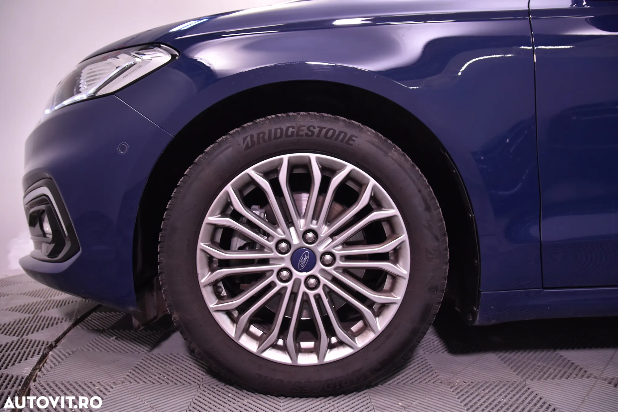Ford Mondeo - 13