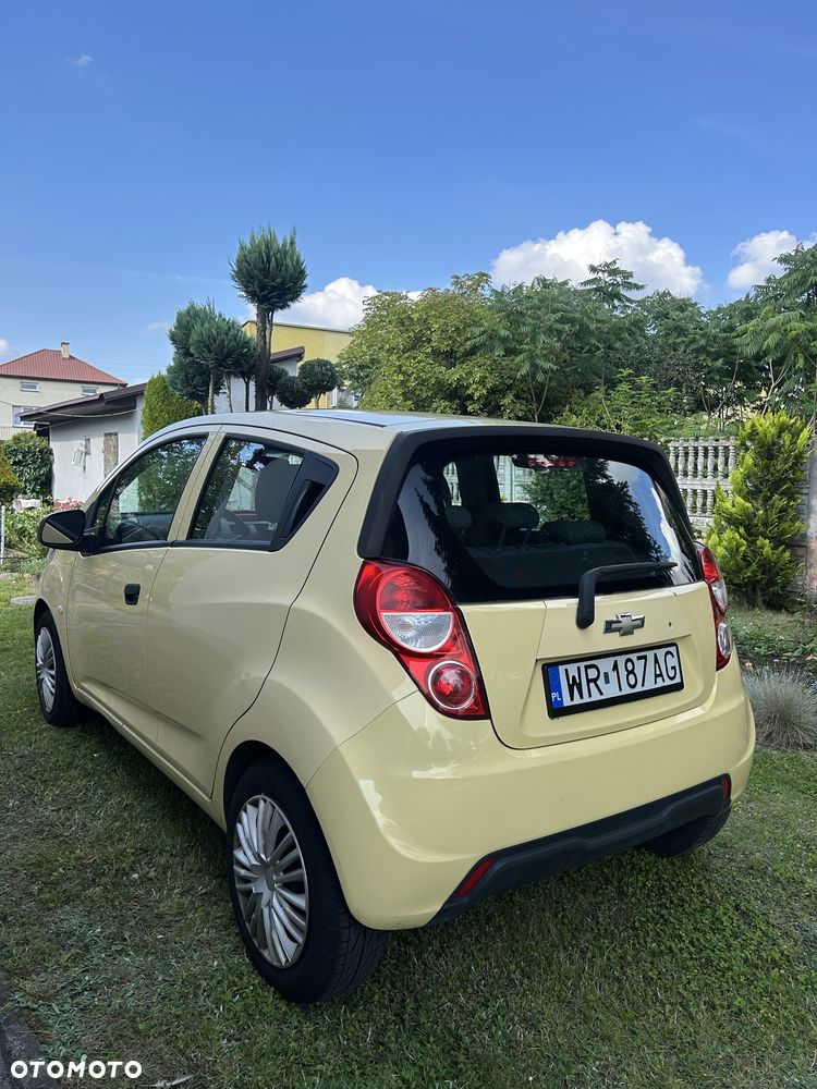 Chevrolet Spark - 5