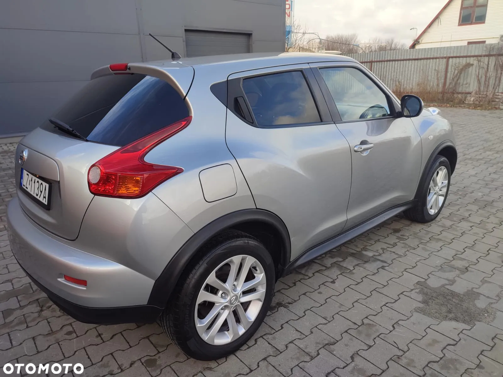 Nissan Juke 1.6 DIG-T 360 - 7