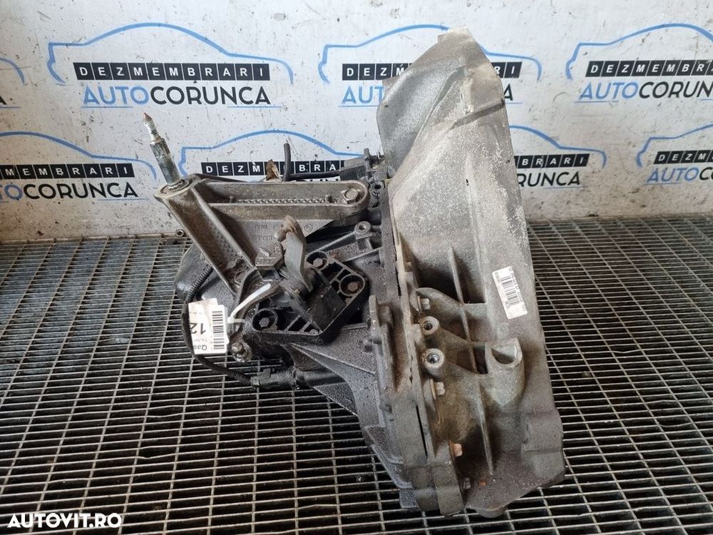 Cutie de viteze Nissan Qashqai 1.6 Benzina 2008 - 2010 114CP Manuala 5 Trepte HR16DE ... - 2