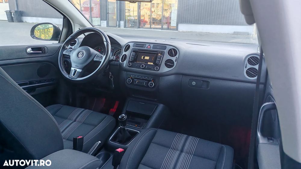 Volkswagen Golf Plus 1.6 TDI DPF Highline - 8