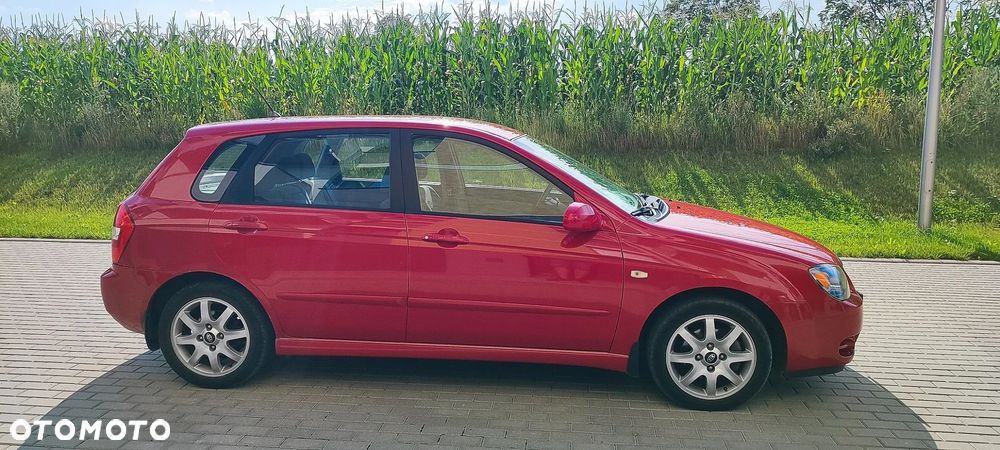 Kia Cerato - 6