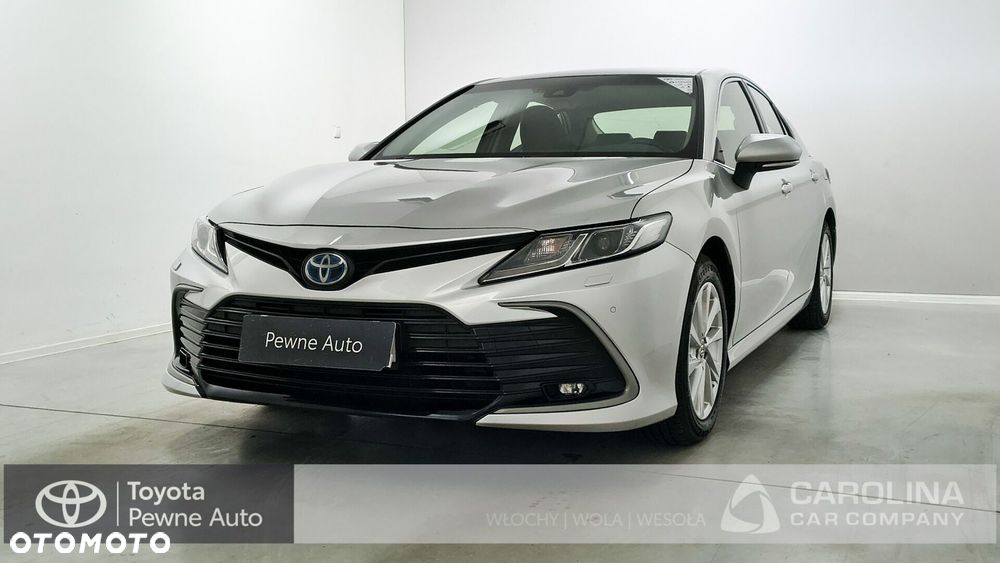 Toyota Camry 2.5 Hybrid Comfort CVT - 2