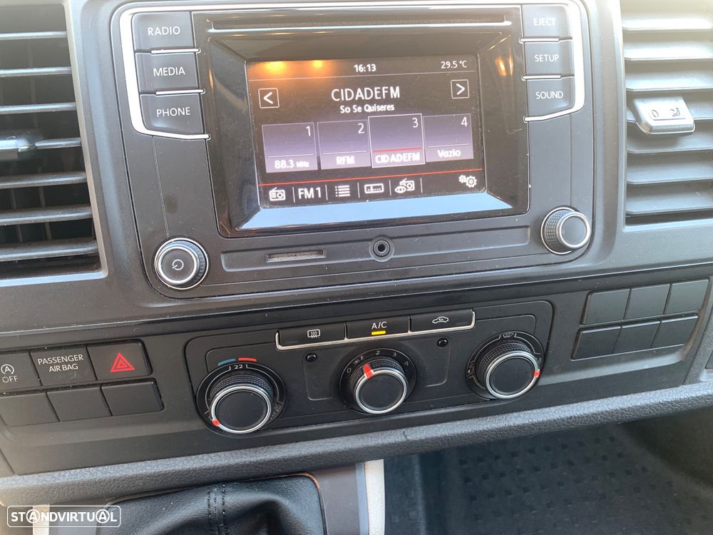 VW Transporter 2.0 TDI BM Extra AC - 12