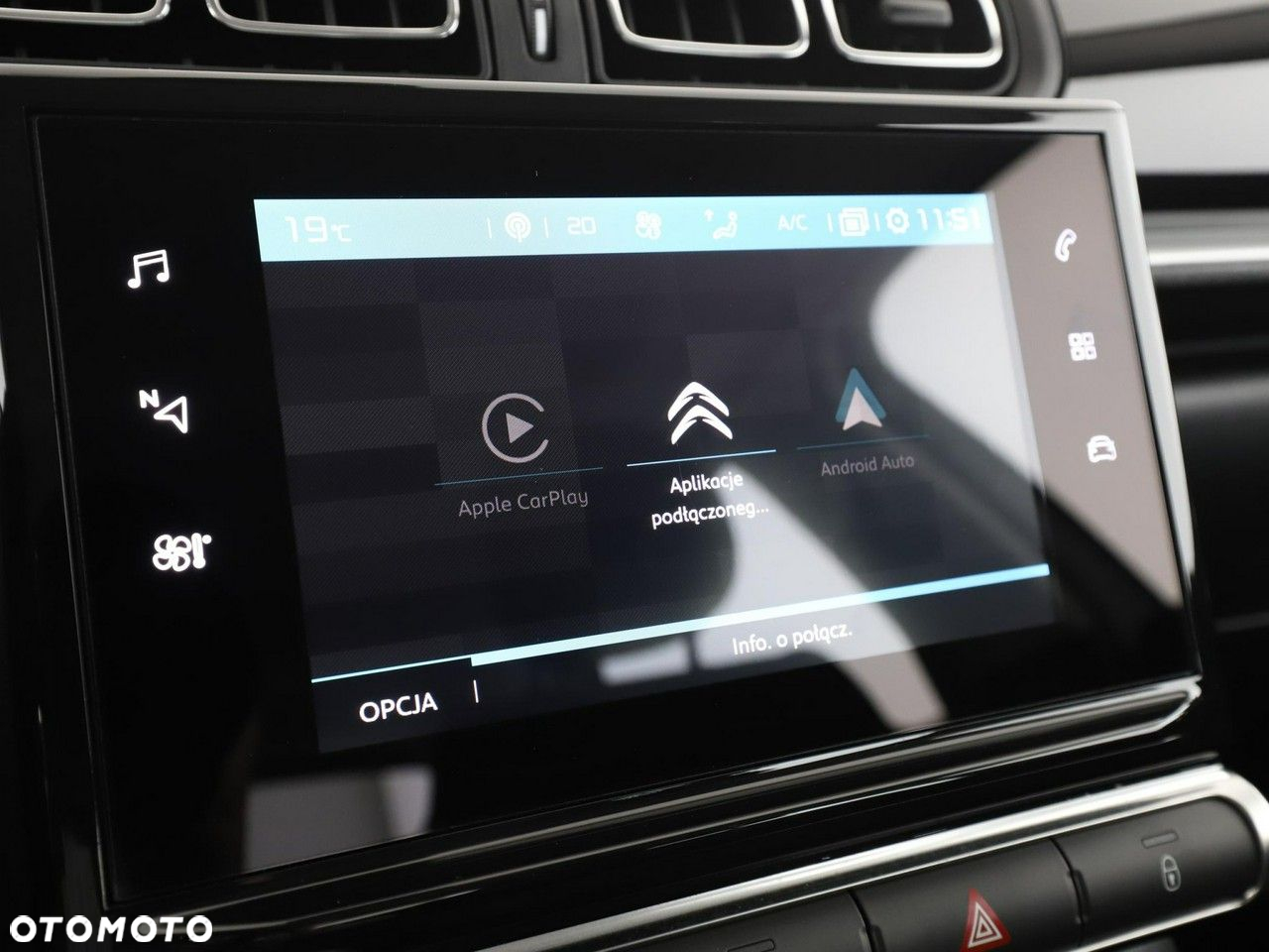 Citroën C3 1.2 PureTech GPF Shine - 23